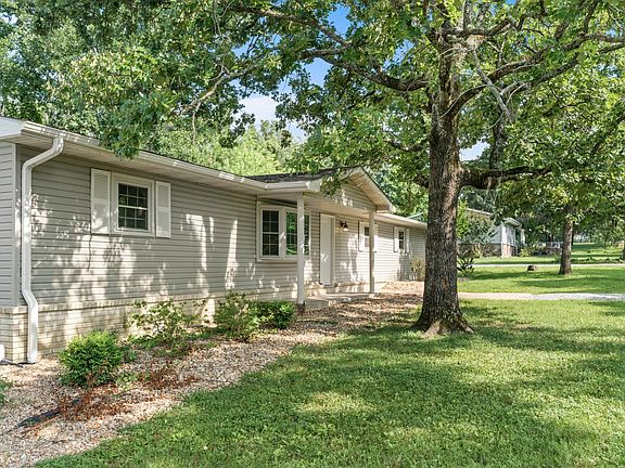 4th image of 107 Green Ivy Dr