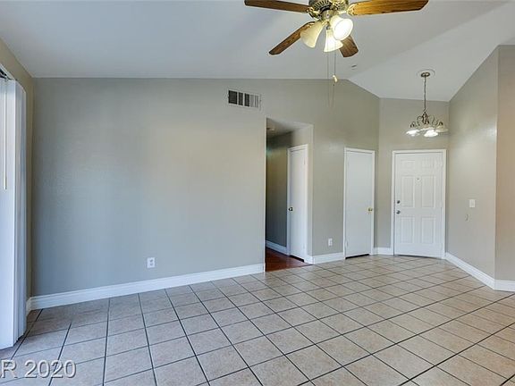 3rd image of 5035 Del Shannon St