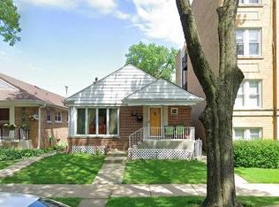 6315 N Albany Ave, Chicago, IL 60659