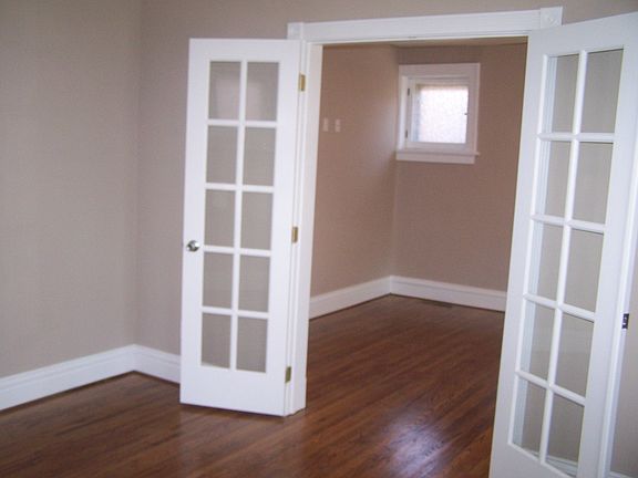 3rd image of 6063 Wanda Ave