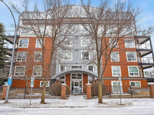 7839 96th St NW #303, Edmonton, AB T6C 4R4