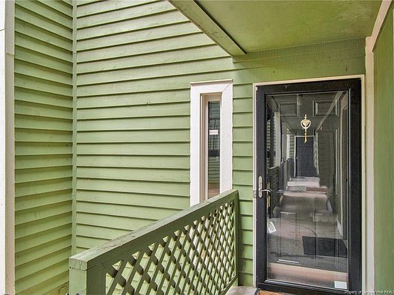 1st floor entry with storm door