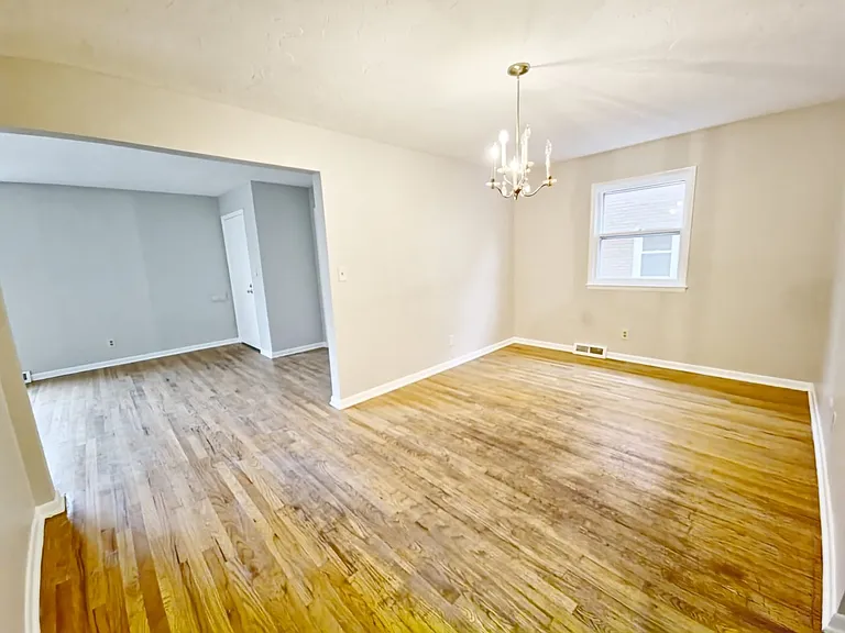 3427 Westbury Rd — Photo 19