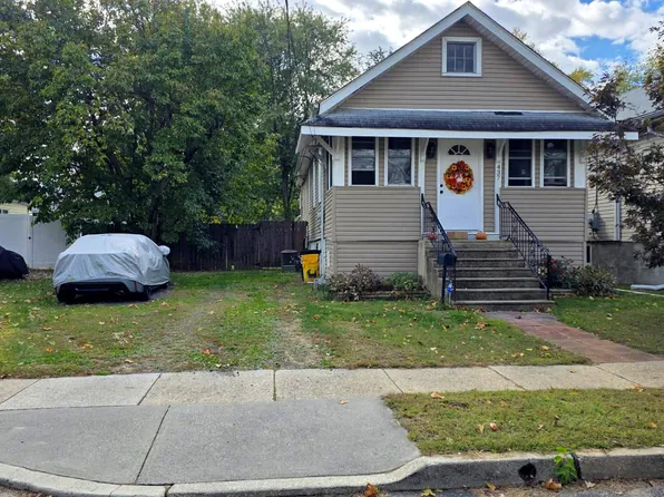 437 Velde Ave, Pennsauken, NJ 08110