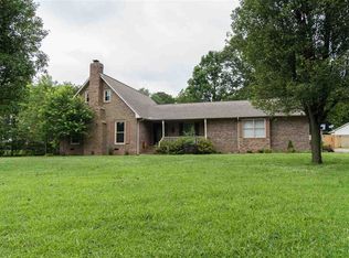 111 Camelot Dr, Gaffney, SC 29341