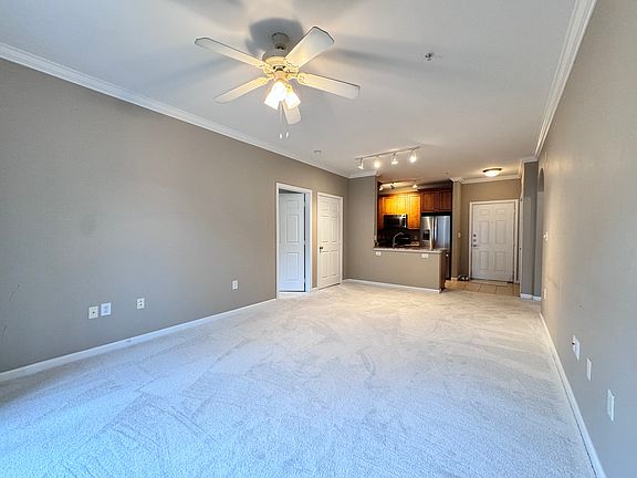 Open and Spacious Layout with Brand New Carpet