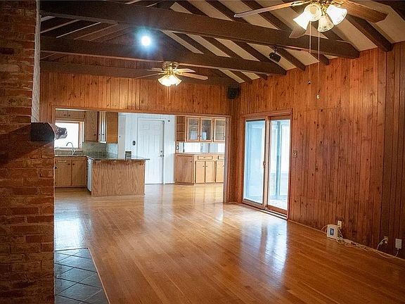 2nd image of 6056 Ebonwood Dr