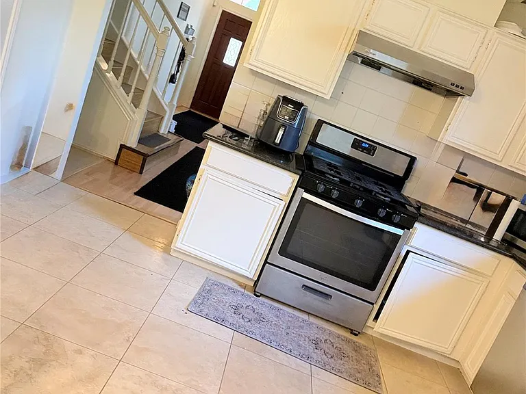 2806 Bent River Ct — Photo 4
