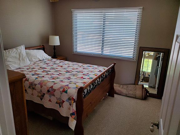 4th image of 20218 N 125th Ave #1