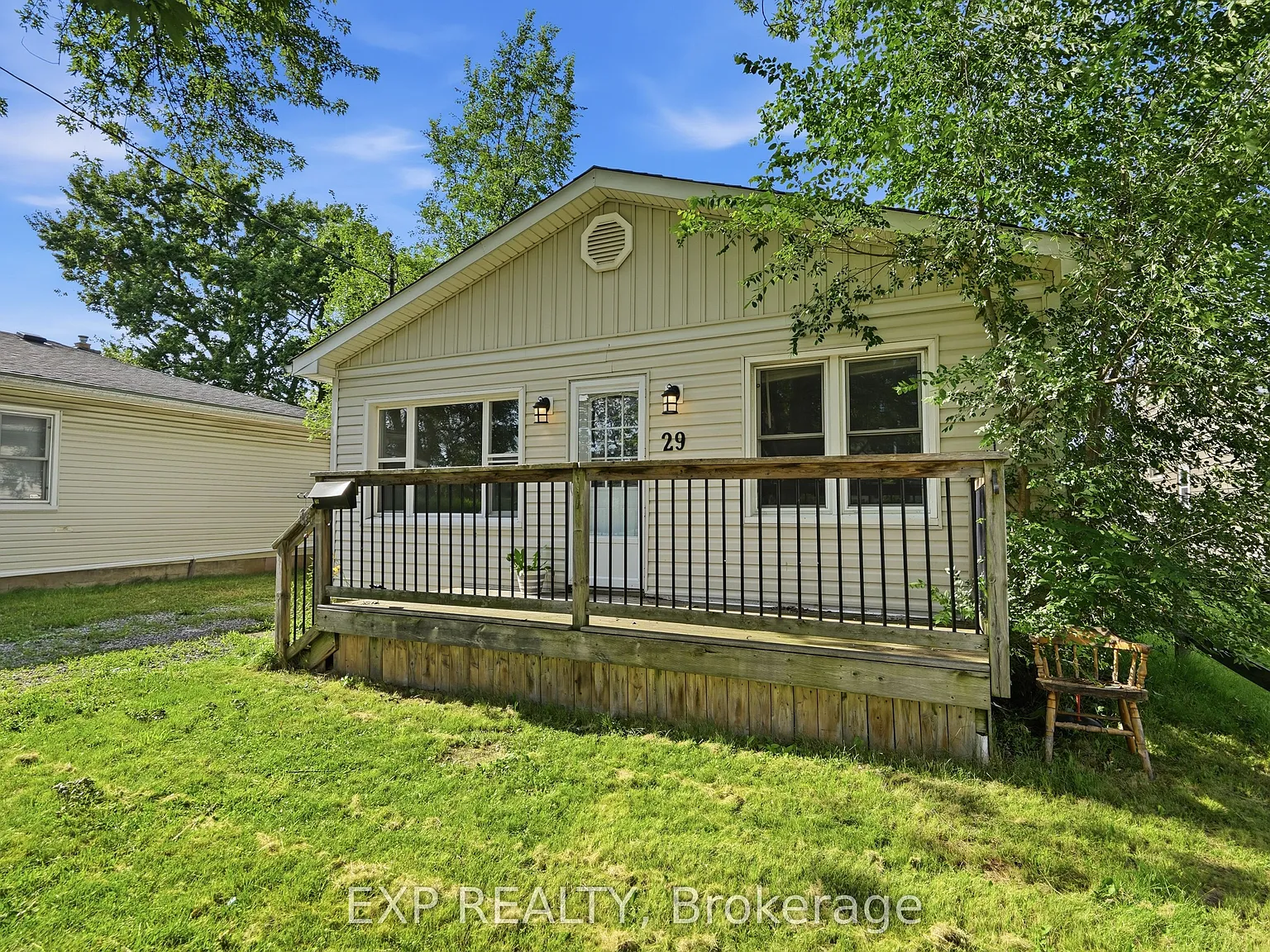 3 bed, $2,200 — Photo 4