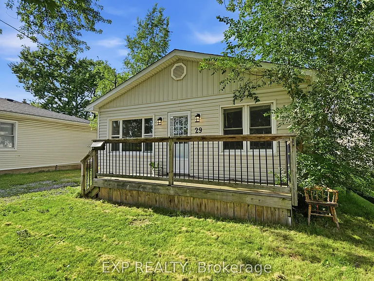 29 Rockwood Ave — Photo 4