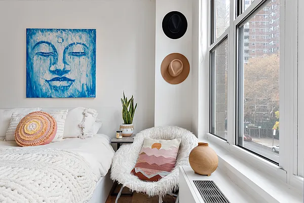 Sold by Douglas Elliman | media 5