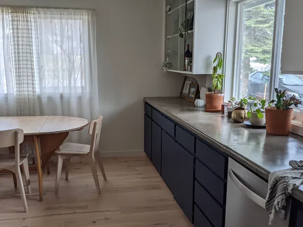 3806 Barbara Dr, Anchorage, AK 99517