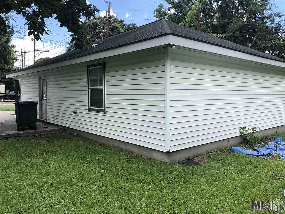 2nd image of 2768 N Foster Dr