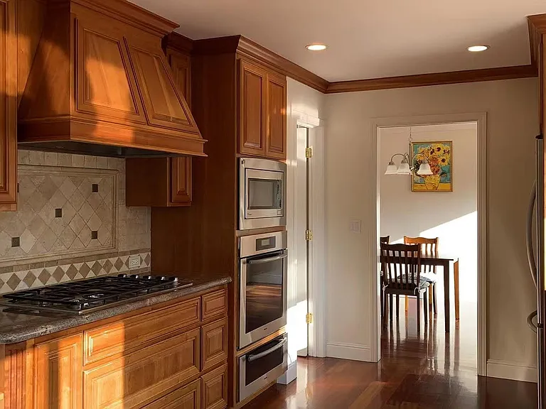 954 Summerleaf Dr — Photo 6
