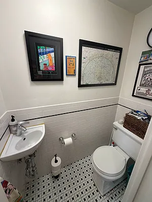 Bathroom, photo 2