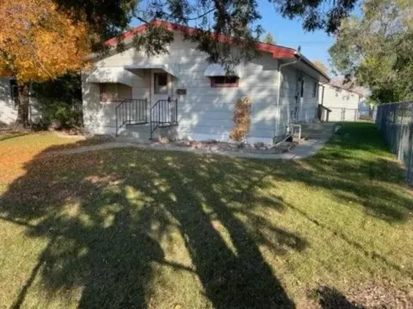 215 N Ferris St, Powell, WY 82435