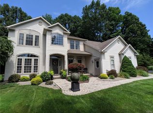4575 Quarry Point Cir, Clay, NY 13041