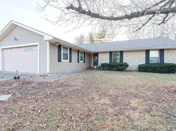 8326 Rock Oak Dr, Indianapolis, IN 46227