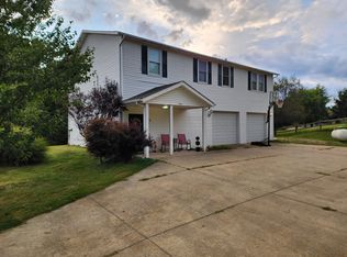 3425 W Point Rd SE, Lancaster, OH 43130