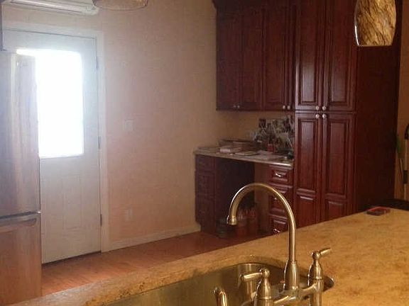4th image of 16434 97th St