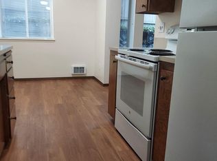 9700 Roosevelt Way NE #301, Seattle, WA 98115