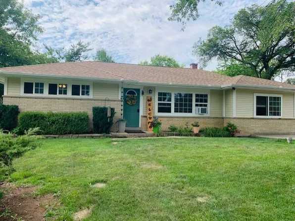 34844 N James Ave, Ingleside, IL 60041