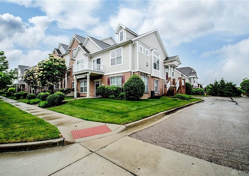 1st image of 2701 Gardenia Ave APT 6