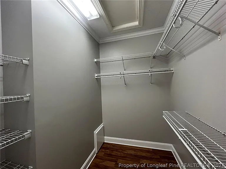 411 Gallery Dr #204 — Photo 13