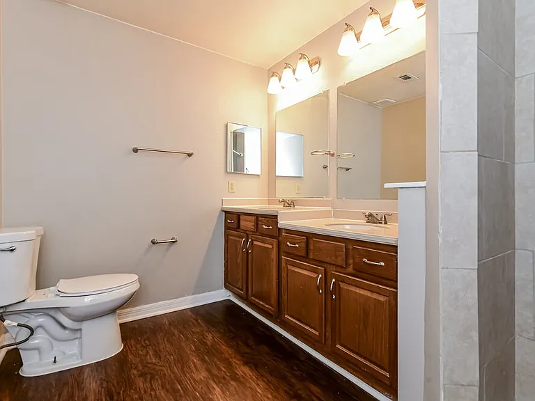 116 Whitehall Way — Photo 12