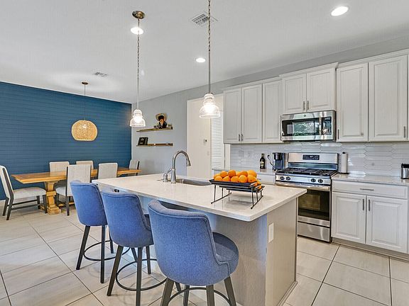 4th image of 19750 Split Rail Run