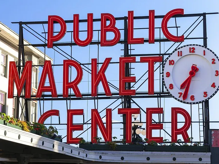 AVIA on Pike Street — Photo 32