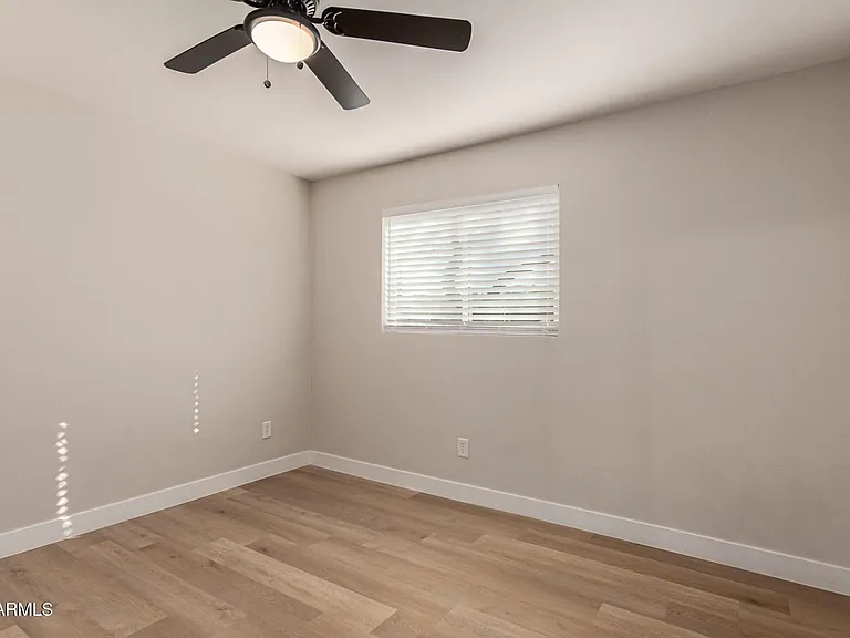 818 W Elna Rae St — Photo 35