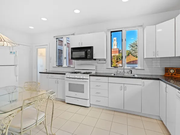 15 86th Street image 10 of 36