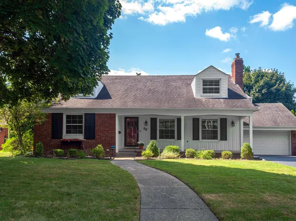55 Roslyn Rd, Grosse Pointe Shores, MI 48236