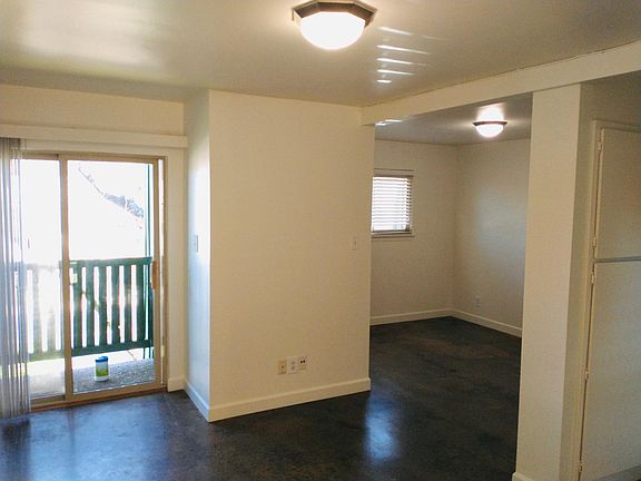 3rd image of 211 W Annie St #112