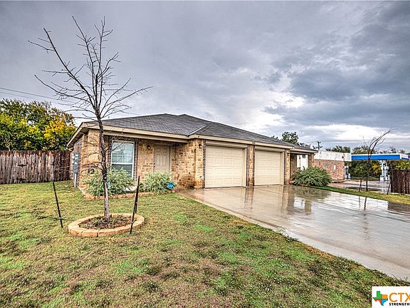 2nd image of 1007 Anna Lee Dr