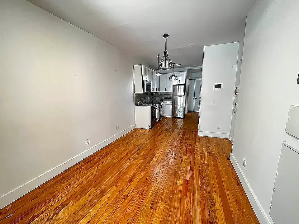 363 Neptune Ave #1B