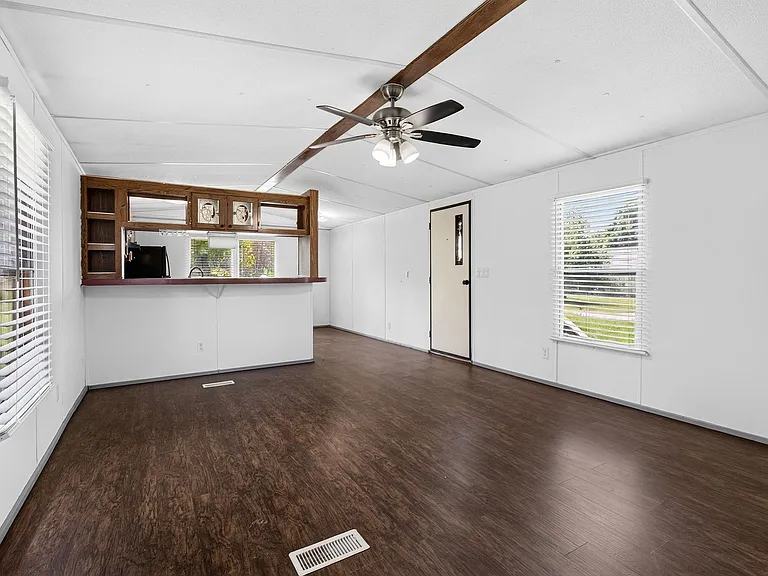 7853 Grasshopper Rd — Photo 8