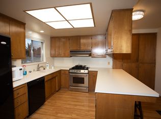 993 Greenhurst Way, Sacramento, CA