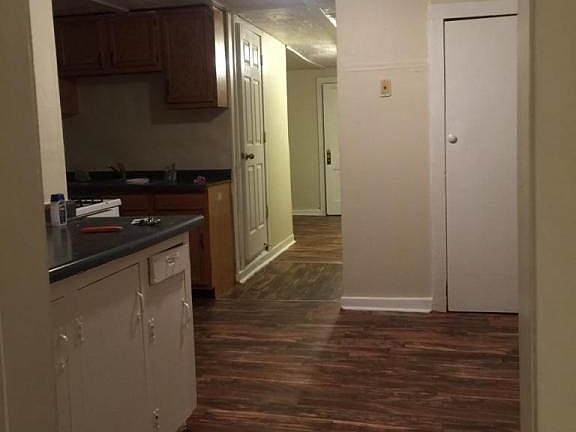 4th image of 2722 Martha St