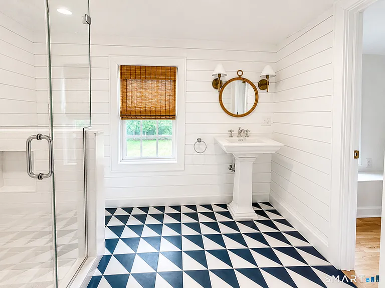 222 Sunnieholme Dr — Photo 8