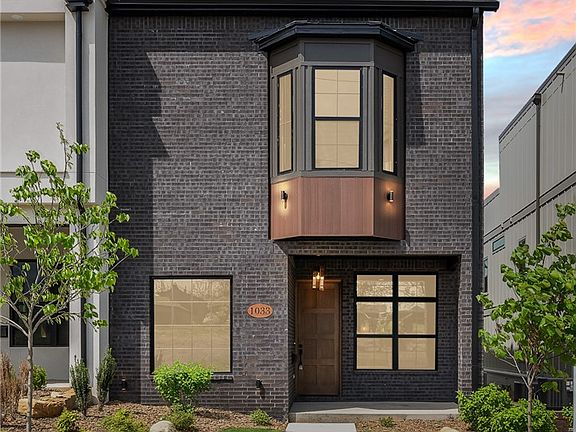2nd image of 1033 NW A St