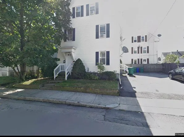 25 Pearl St #2, Attleboro, MA 02703