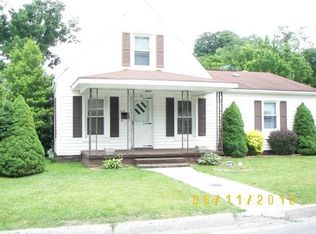 115 Dudley St, Bluefield, VA 24605