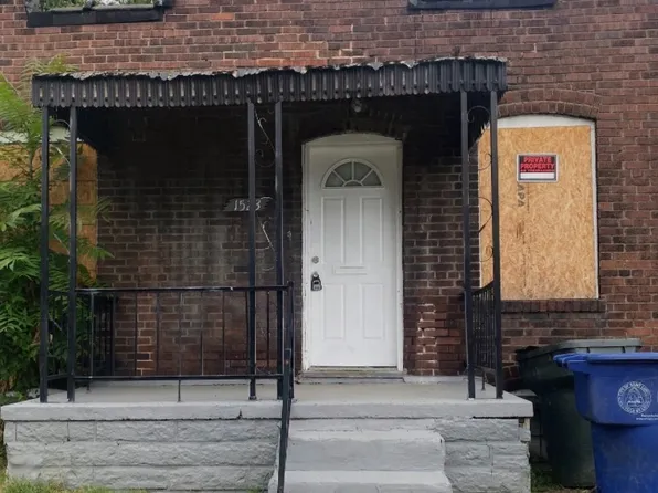 1523 Angelrodt St, Saint Louis, MO 63107