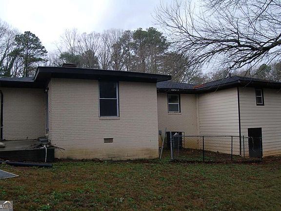 2nd image of 3421 Adkins Rd NW