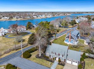 40 Chase Ave, West Dennis, MA 02670