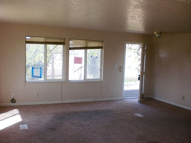 2nd image of 1350 East Ave