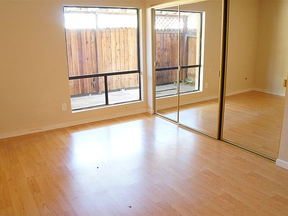 3rd image of 12650 Lakeshore Dr Unit 137